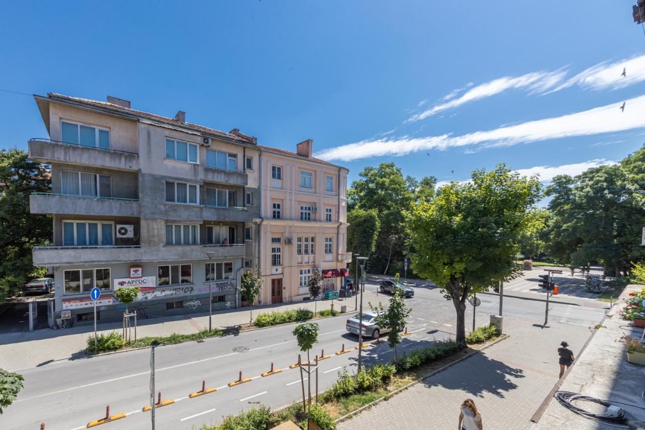 Great Location Apartment Varna Exterior photo